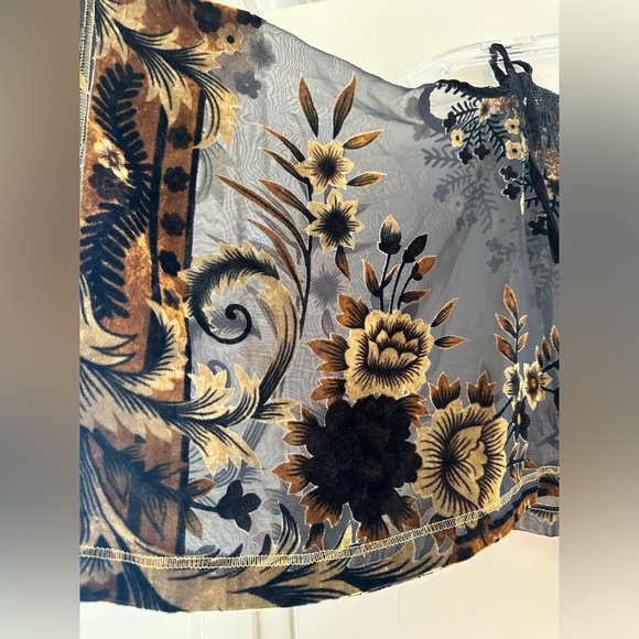 Naja Lauf (Danish Designer) beautiful made in Italy black gold top - Picture 2 of 7